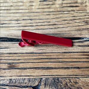 Red Tie Bar